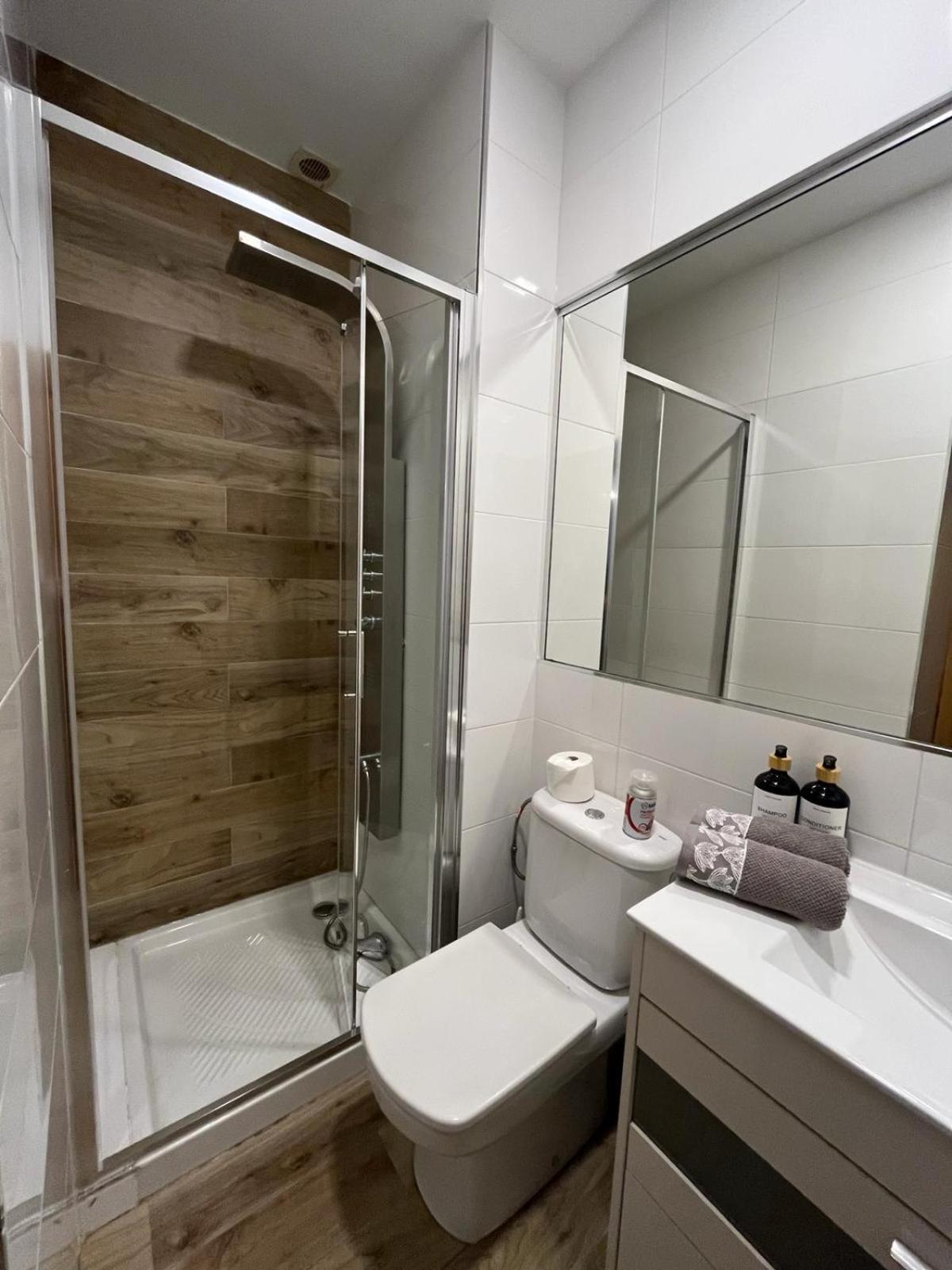 Home Suites Center Granada Buitenkant foto